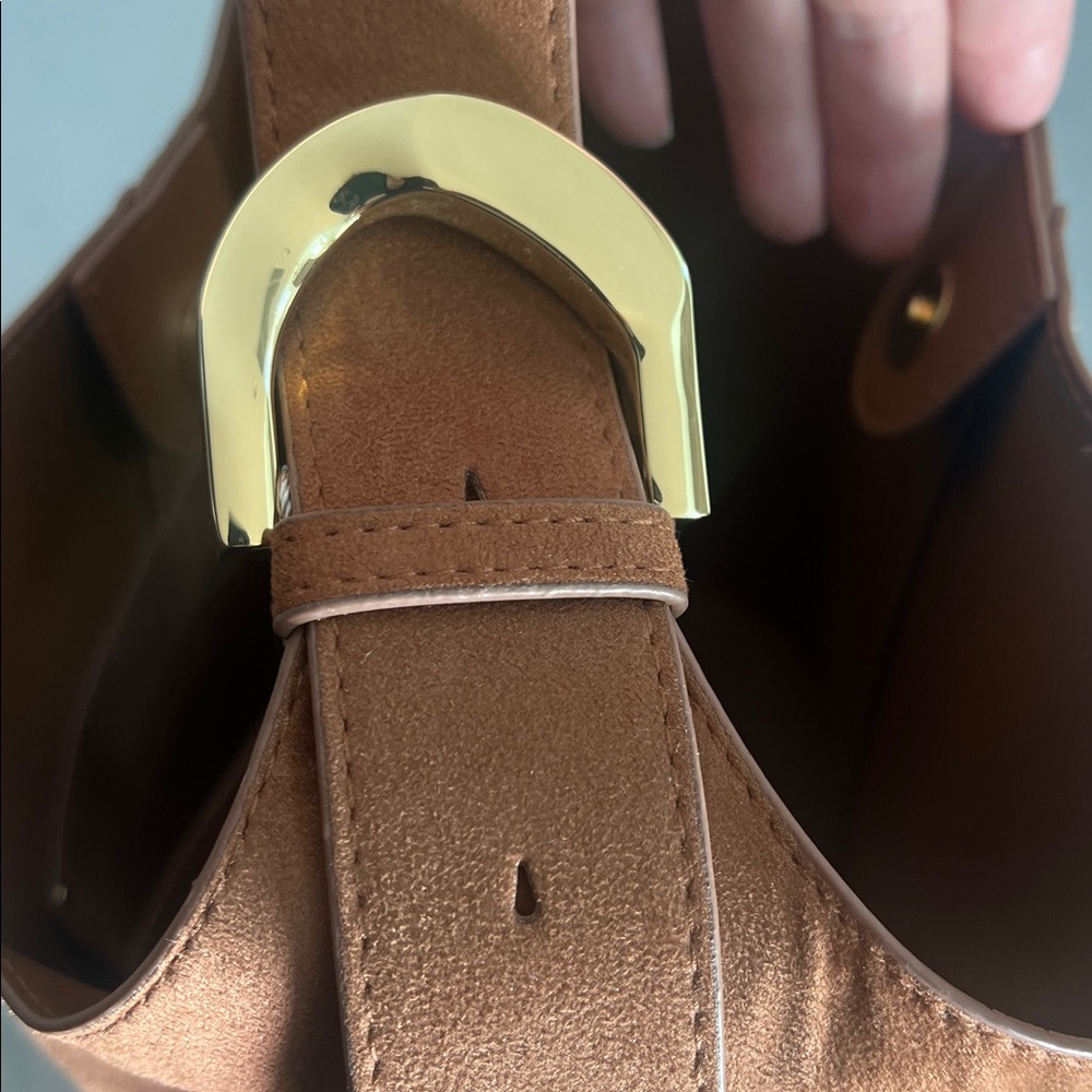 H&M Tan Suede Hobo Bag with Gold Accent - Picture 2 of 4